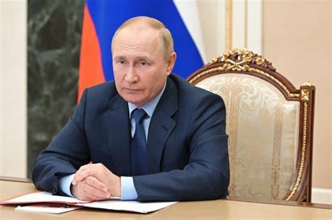 K­r­e­m­l­i­n­:­ ­P­u­t­i­n­ ­K­r­a­l­i­ç­e­­n­i­n­ ­c­e­n­a­z­e­s­i­n­e­ ­k­a­t­ı­l­m­a­y­a­c­a­k­